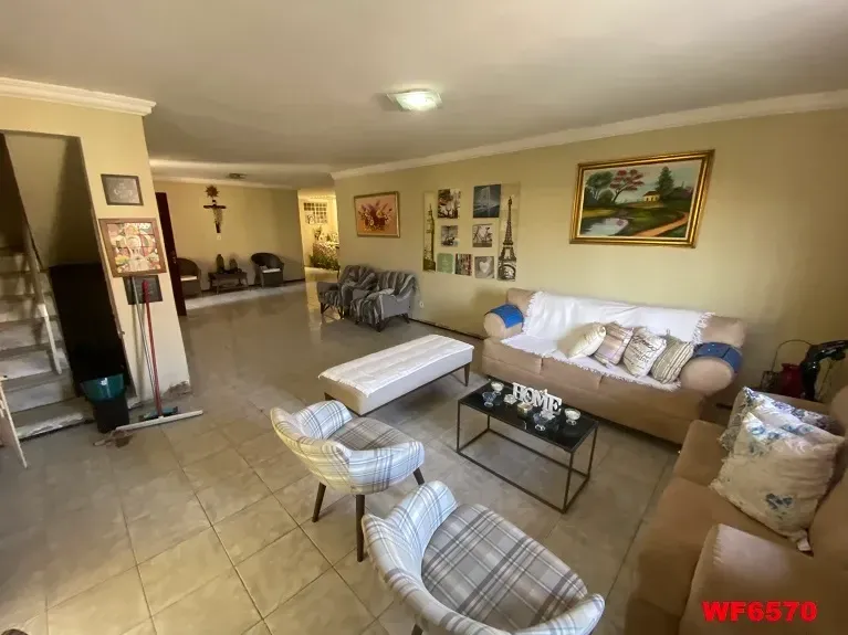 Imagem Casa com 5 Quartos à Venda, 167 m² em Jardim das Oliveiras - Fortaleza