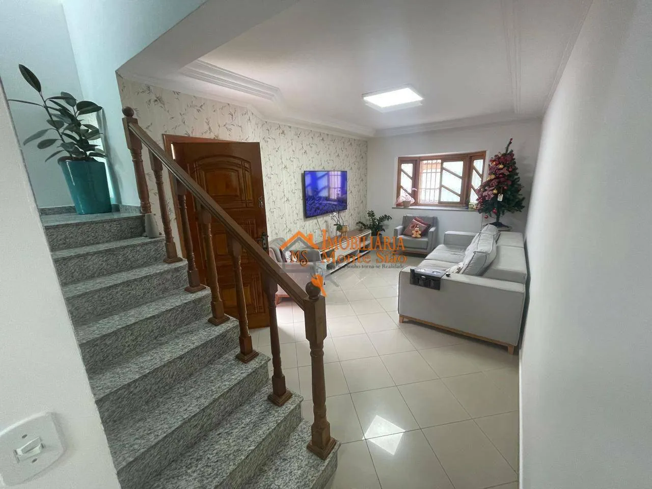 Imagem Sobrado com 3 dormitórios à venda, 140 m² por R$ 890.000,00 - Jardim Pinhal - Guarulhos/SP