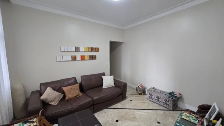 Imagem A 5ª Avenida Imóveis, selecionou esse exclusivo apartamento de 3/4 para você morar com muito charme no bairro mais tradicional de Salvador: A Graça