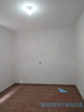 Imagem Casa com (3) no local com 7 quartos - 2 vagas - P/ Renda - Jardim Las Vega