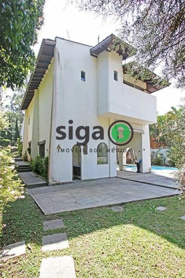 Imagem Casa á Venda no Jardim Marajoara - 450m², 3 quartos, 6 vagas