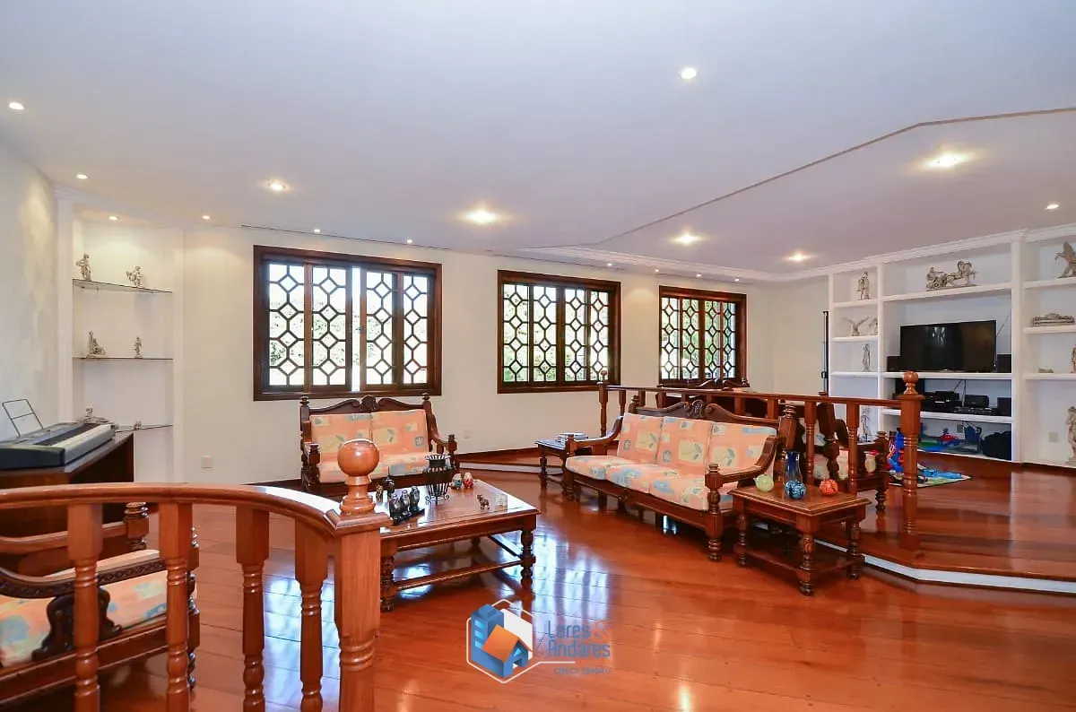 Imagem Casa para venda em Alto da Boa Vista com 4 quartos, sendo 2 suítes, 488m²