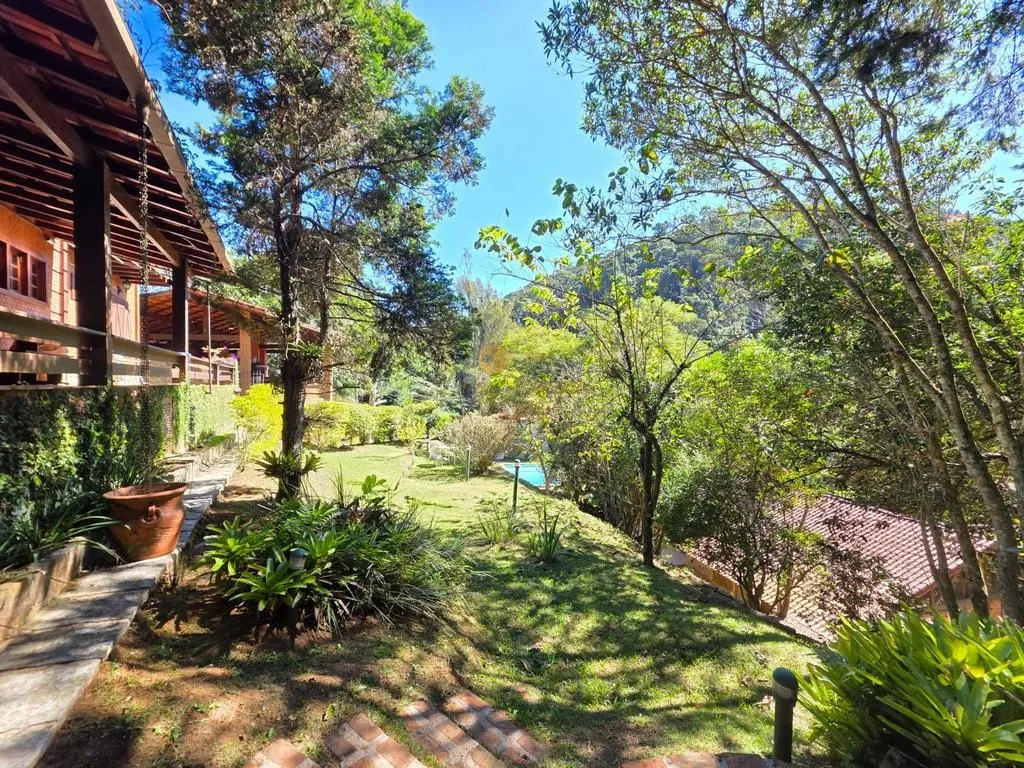 Imagem Casa em Condomínio para Venda em Teresópolis / RJ no bairro Prata