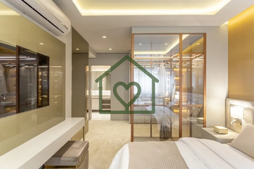 Imagem Jardim Europa, apto andar alto com 202 metros privativos sendo 3 suítes e 3 vagas no Tree Haus, emp...