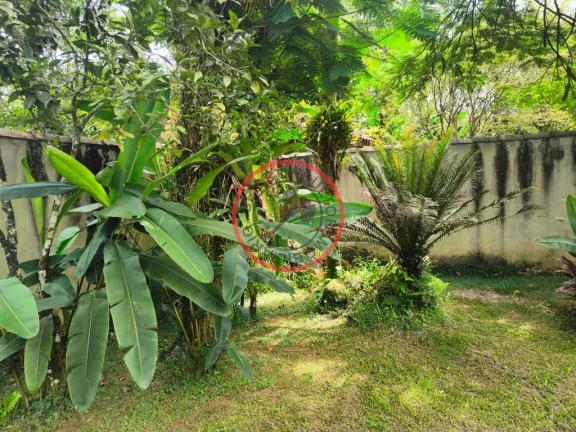 Imagem CASA A VENDA EM CAMBURI, 3 DORMITORIOS, SENDO 2 SUITES COM PISCINA
