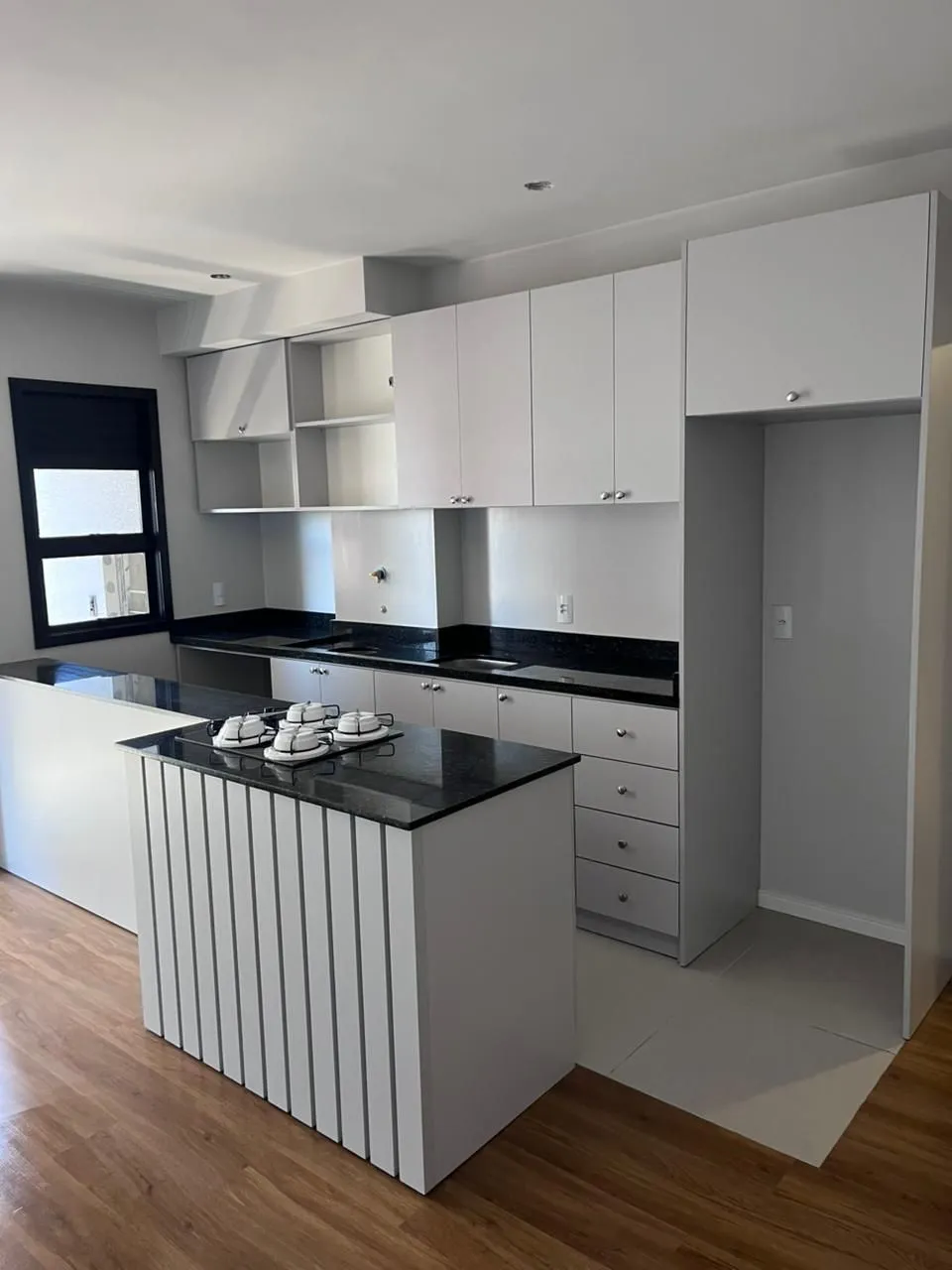 Imagem Apartamento de 2 dormitórios e vaga semi mobiliado em Canoas