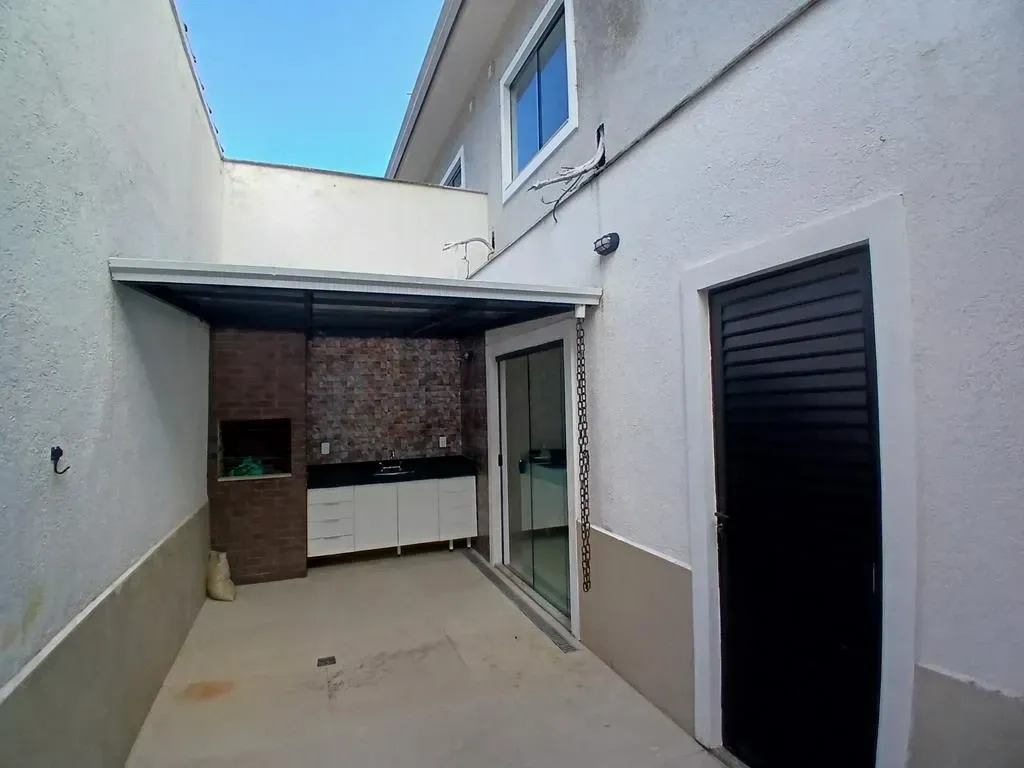Imagem Casa de Condomínio com 3 Quartos à Venda, 140 m² em Itaipu - Niterói