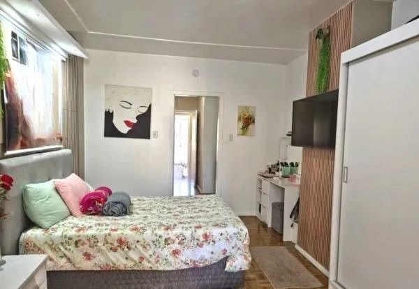 Imagem Casa sobrado no Passo D'areia de 3 dormitórios e vaga