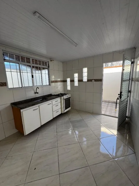 Imagem CASA COM 100,00 m² - GUILHERMINA - PRAIA GRANDE SP