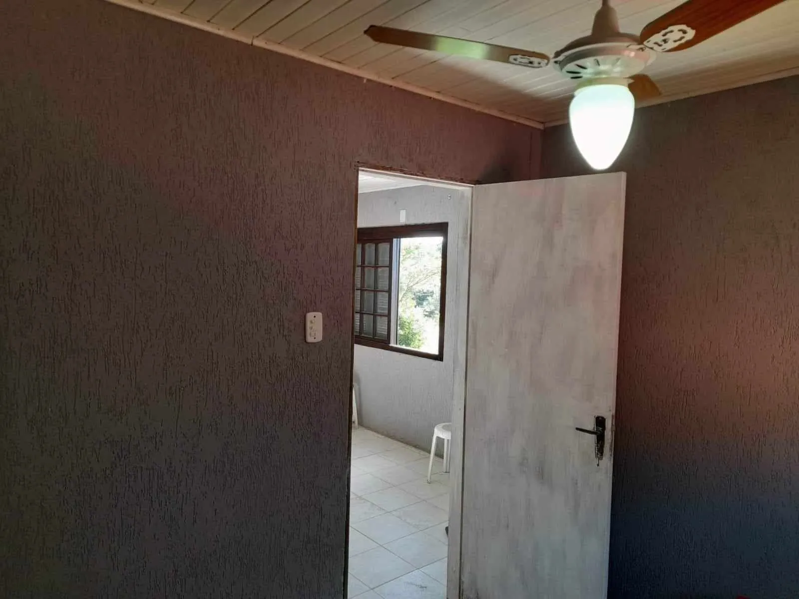 Imagem Casa à venda com piscina no bairro Glória, Zona Sul de Porto Alegre - 207m² construídos, pátio amplo e excelente potencial residencial