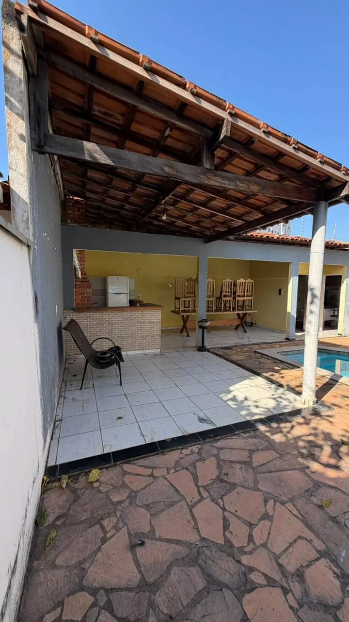 Imagem Casa 3 Quartos com Piscina Bela Marina