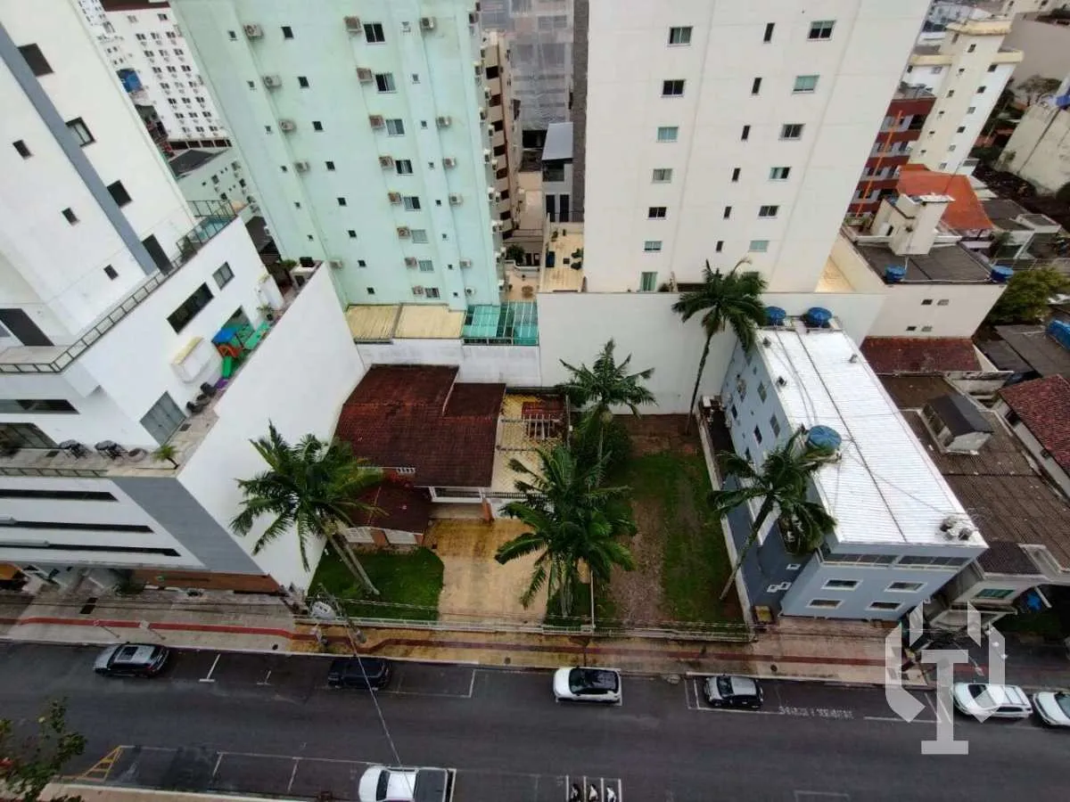 Foto do imóvel Terreno à venda em Balneário Camboriú, Centro, 791m2