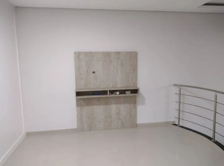 Imagem Casa em Condomínio com 4 quartos, 2 suítes, 3 banheiros , 4 vagas