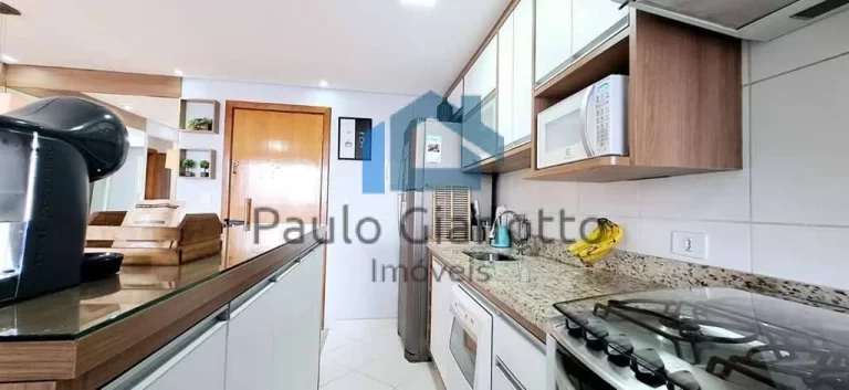 Imagem Lindo Apartamento à venda no coração da Granja Viana
