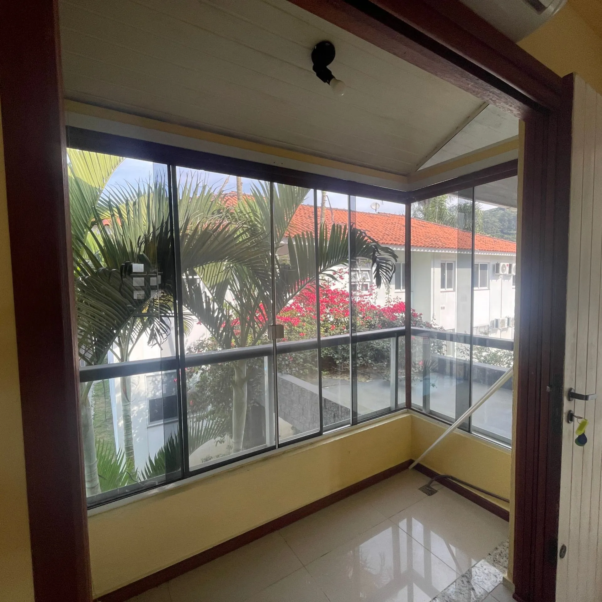 Imagem Apartamento de 3 dormitórios Canasvieiras.