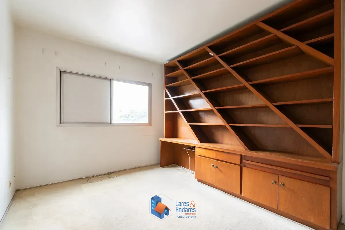 Imagem Apartamento para venda em Moema com 4 quartos, sendo 3 suítes, 196m²