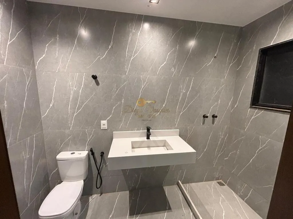 Imagem Casa em Condomínio para Venda em Teresópolis / RJ no bairro Alto