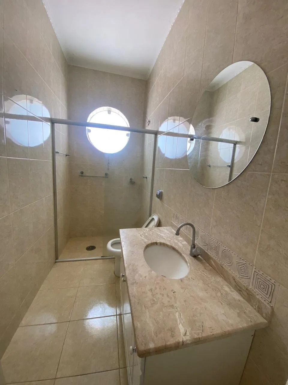 Imagem Imperdível oportunidade: Casa à venda em Sorocaba-SP na Vila Lucy com 3 quartos, 2 banheiros e 251m² de área.