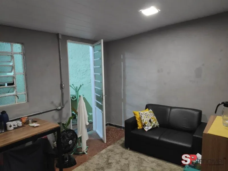Imagem Sobrado à venda em Pinheiros, São Paulo-SP: 3 quartos, 2 banheiros, 90m² de área!