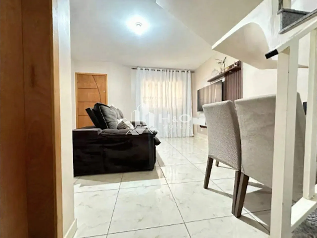 Imagem Sobrado em Condomínio Fechado com 80 m² à Venda na Cidade Líder