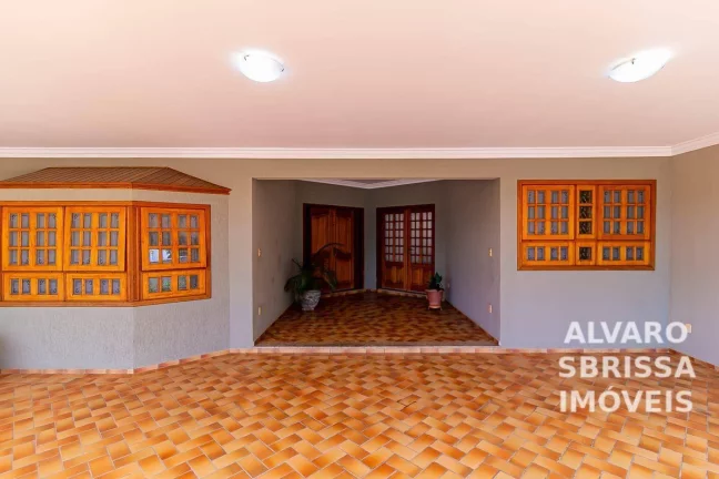 Imagem Maravilhosa Residência à Venda no Bairro Presidente Médici!
