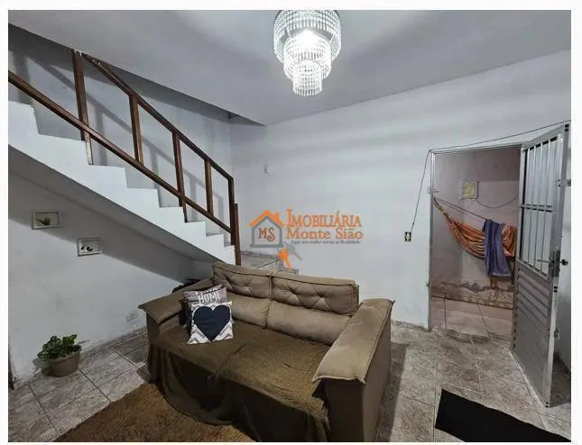 Imagem Sobrado com 8 dormitórios à venda, 400 m² por R$ 635.000,00 - Jardim Adriana - Guarulhos/SP