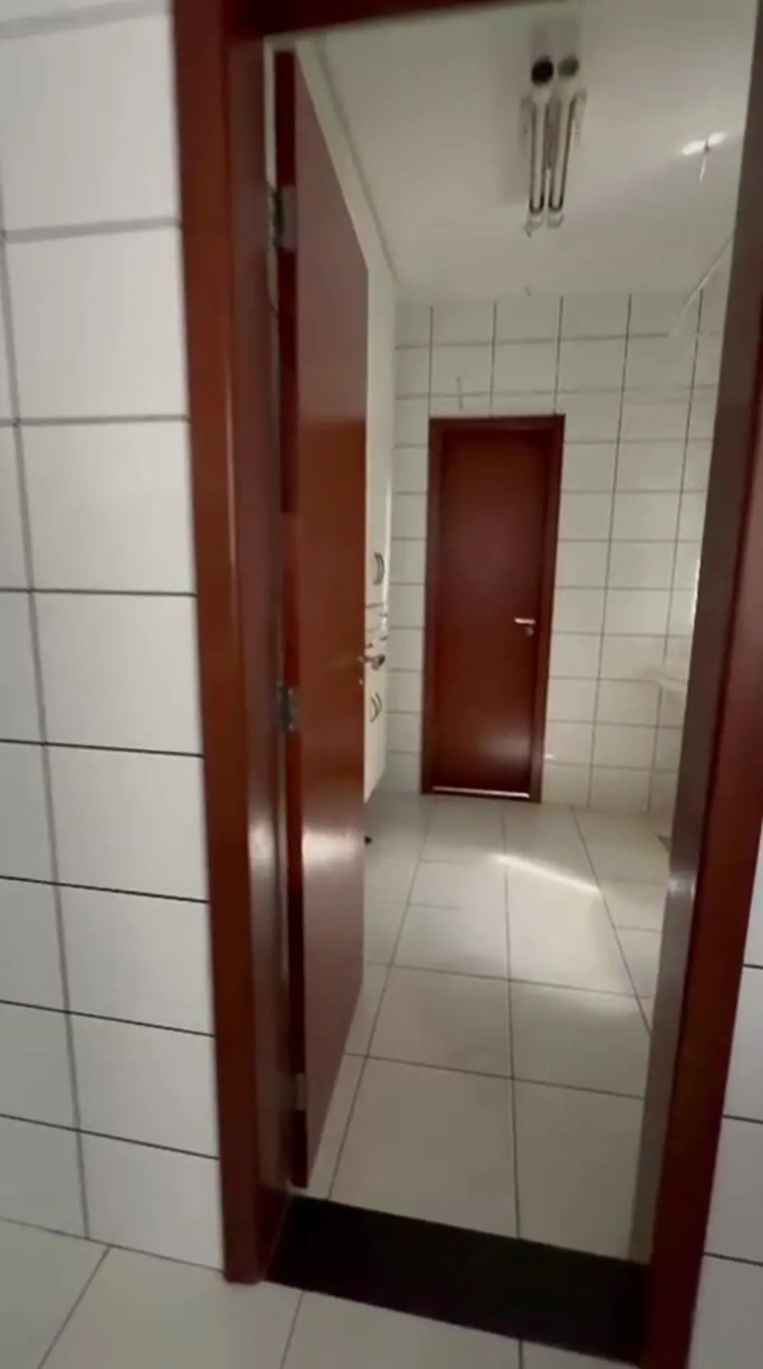 Imagem APARTAMENTO PARA LOCAÇÃO - EDIFÍCIO LÊ CORBUSIER 3 Suites