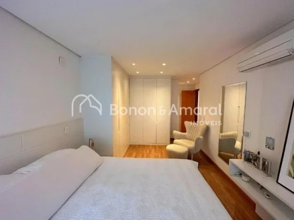 Imagem Seja bem-vindo ao seu futuro lar! Esta deslumbrante casa em condomínio, com 189m² de área de cons...