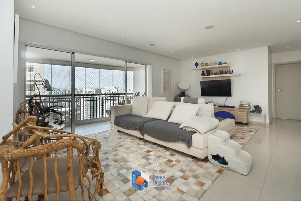 Foto do imóvel Apartamento à venda 4 Quartos 3 Suites 3 Vagas 176M² Cidade Monções São Paulo - SP em Rua Pensilvânia