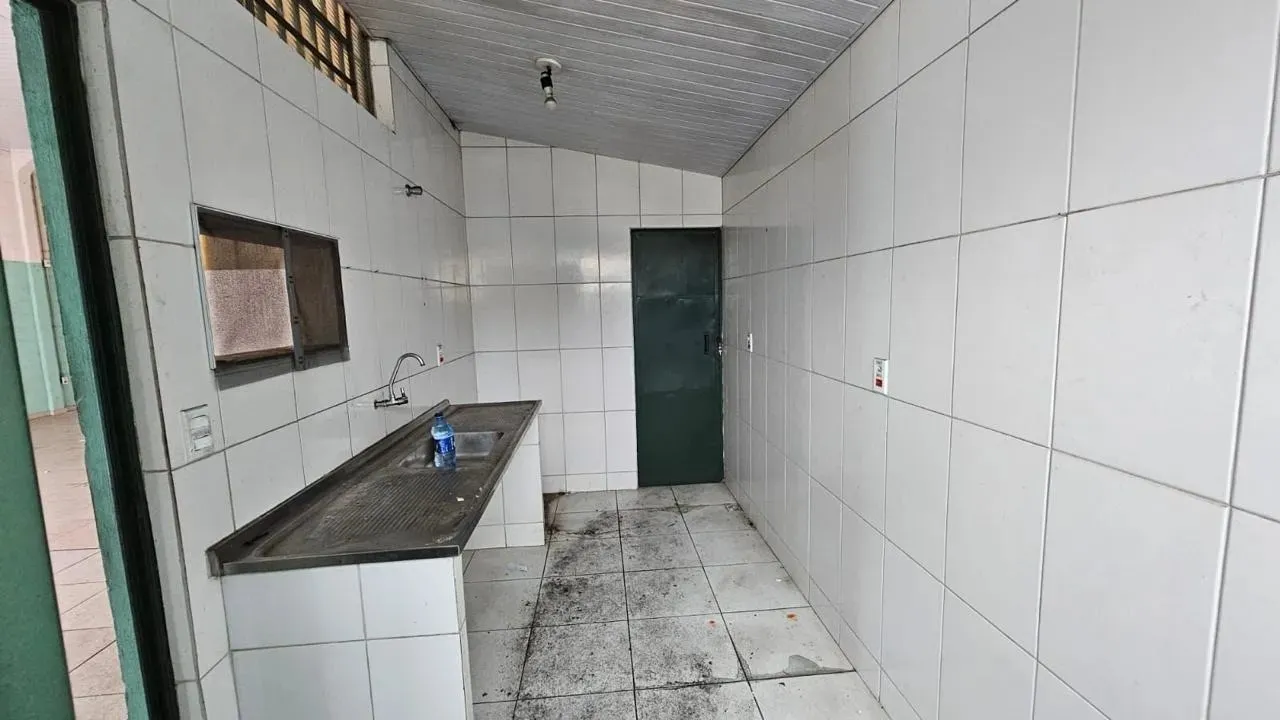 Imagem Aluga-se Galpão Comercial na Avenida Américo Figueiredo, Sorocaba ? 820m² de Área Total