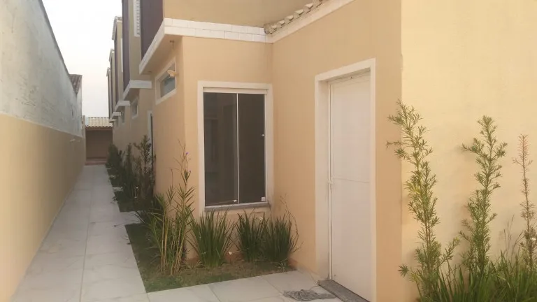Imagem Casa de Condomínio com 2 Quartos à Venda, 65 m² em Vila Lavínia - Mogi das Cruzes