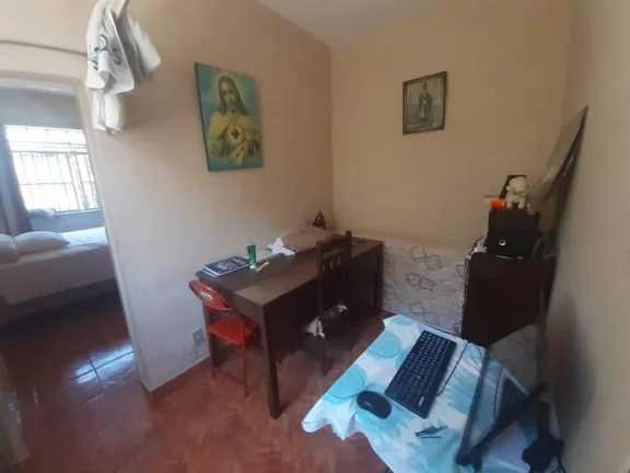 Imagem Casa com 4 Quartos e 2 banheiros à Venda, 400 m²