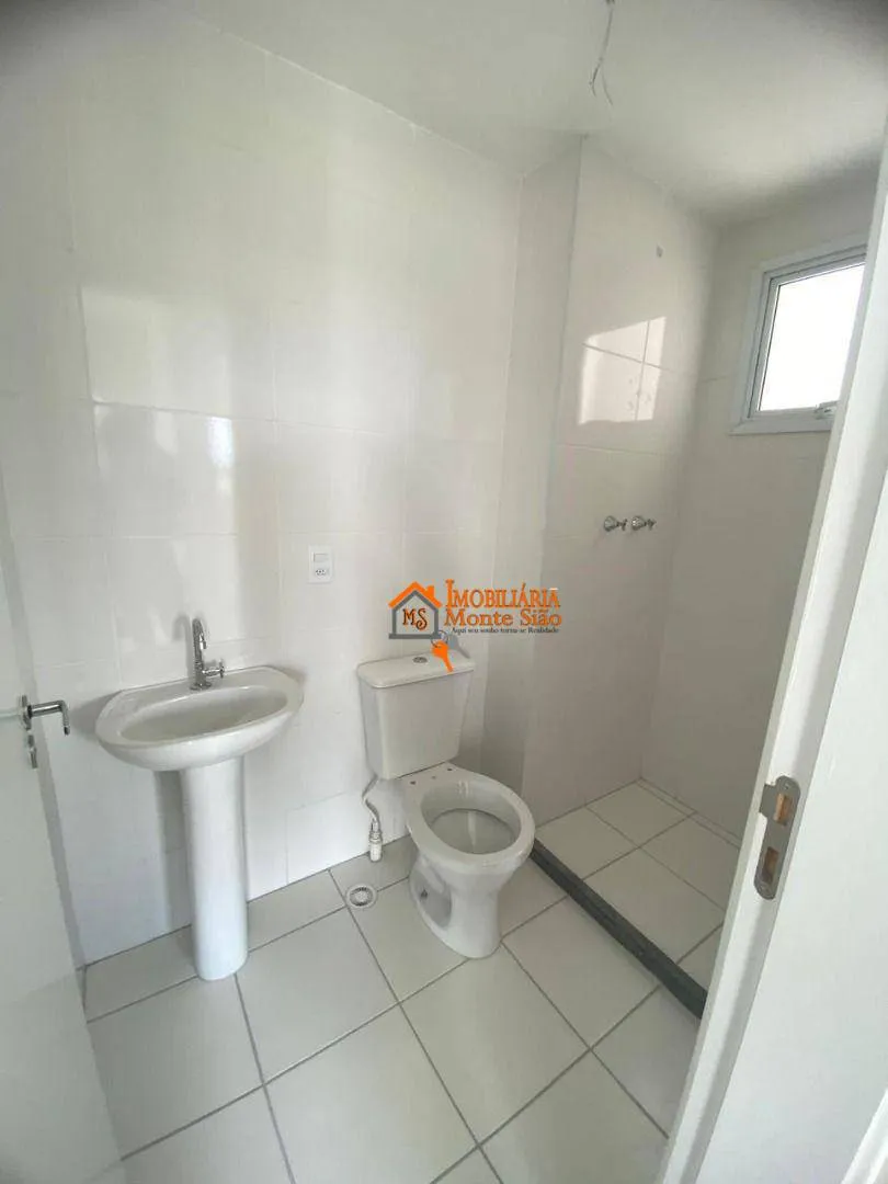 Imagem Apartamento com 2 dormitórios à venda, 44 m² por R$ 329.000,00 - Água Chata - Guarulhos/SP