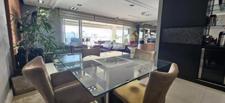 Imagem Apartamento à venda ou locação na Vila Romana com 4 Quartos sendo 3 Suítes, 4 Banheiros, 3 Vagas.