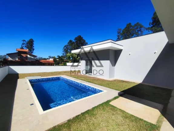 Imagem Casa Nova com 3 Suítes e Piscina no Ninho Verde I