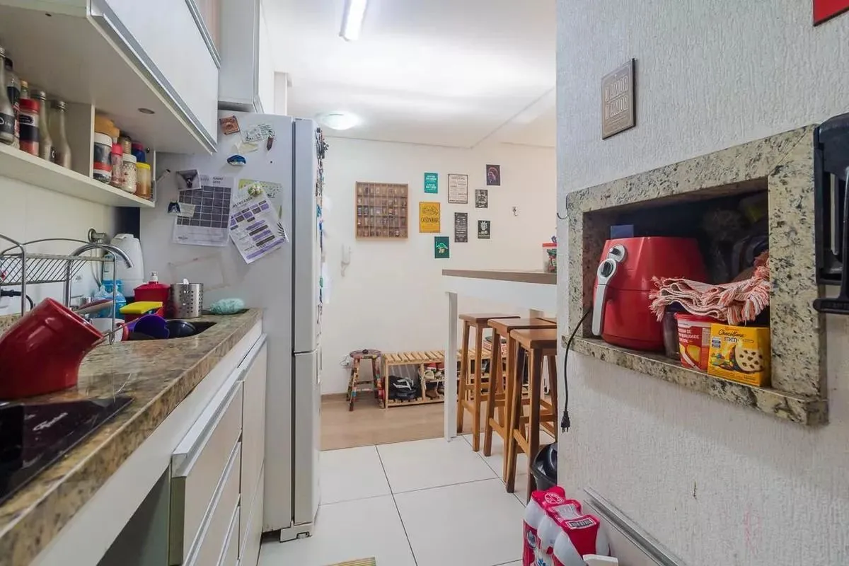 Imagem Apartamento com 2 dormitórios, suíte e churrasqueira.