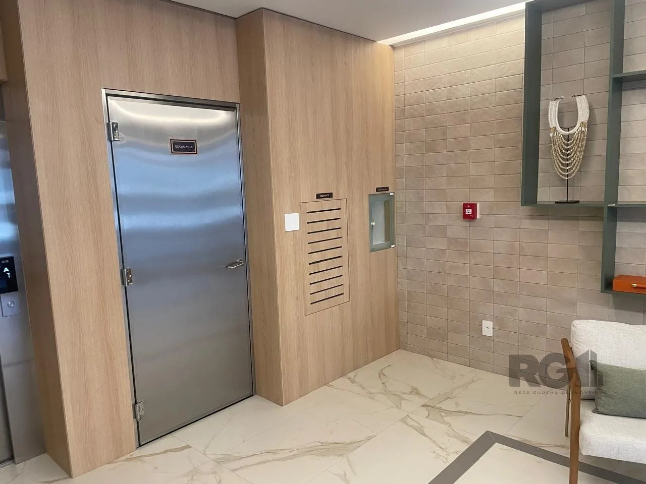 Imagem APARTAMENTO 2 QUARTOS - SUITE - BALNEÁRIO CAMBORIU - SC