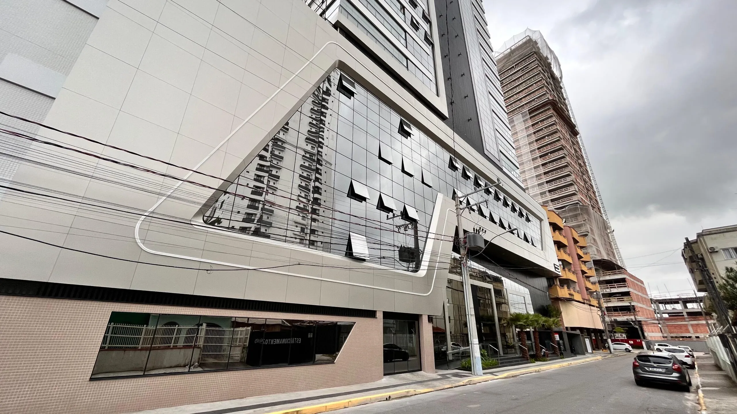 Imagem Apartamento à venda com 182m2 por R$ 3.810.000,00