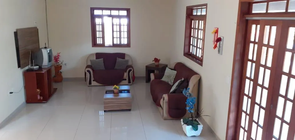 Imagem Vendo ótima chácara em Contagem/MG com 2.500 m² de área total,