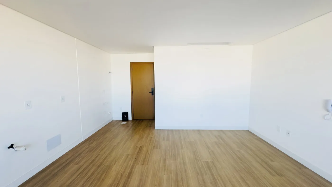 Imagem Apartamento Zona Central para Venda em Balneário Camboriú, CENTRO, 2 dormitórios, 1 suíte, 2 banheiros, 1 vaga
