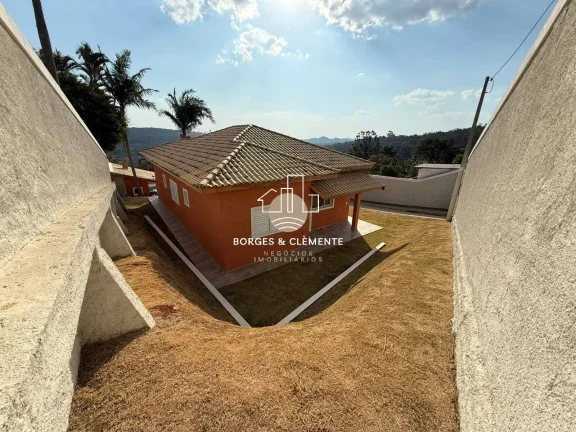 Imagem Casa à Venda na Região da Pedra Vermelha – Divisa de Mairiporã com Atibaia