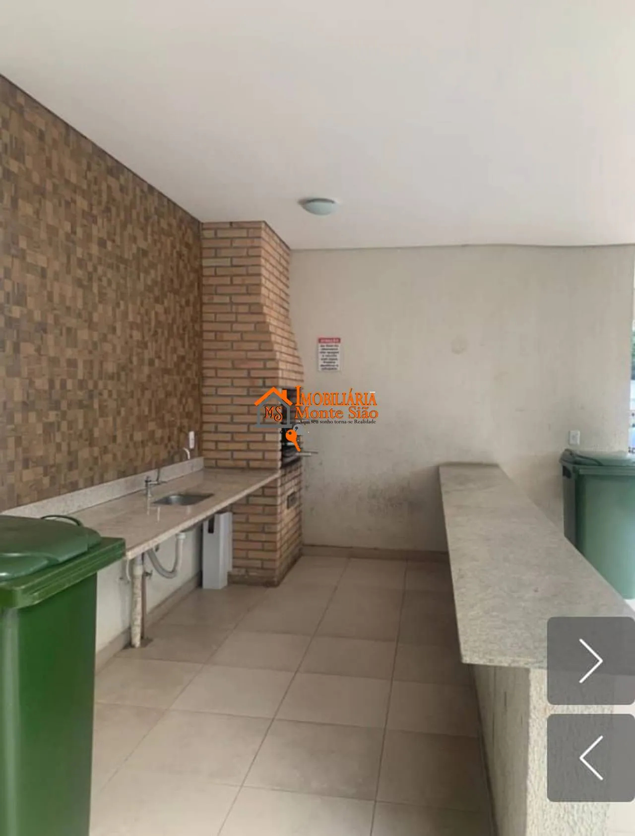 Imagem Apartamento com 2 dormitórios à venda, 52 m² por R$ 290.000,00 - Estância Guatambu - Itaquaquecetuba/SP