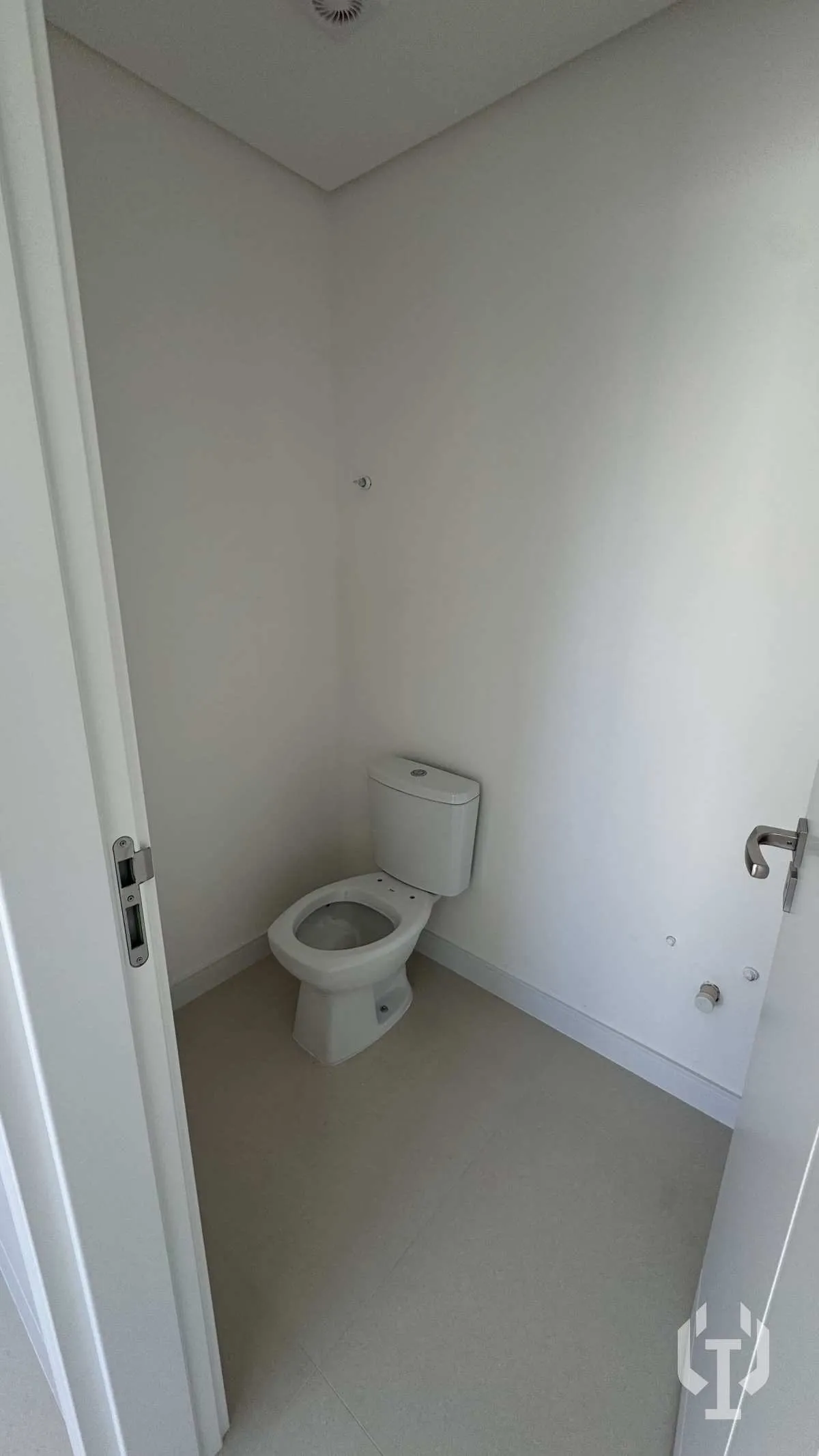 Imagem Apartamento à venda, no Grand Provence em Itapema, Meia Praia, com 4 quartos, 179,50m2