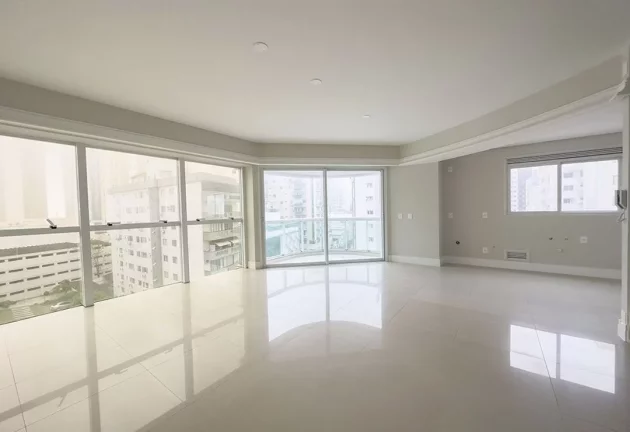 Imagem Apartamento à venda, 142 m² por R$ 3.025.000,00 - Centro - Balneário Camboriú/SC