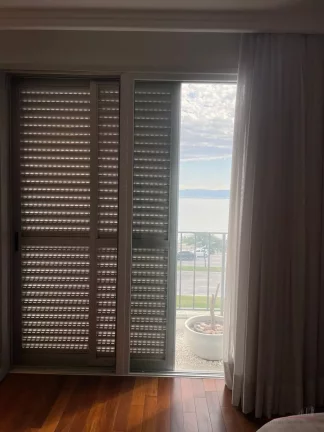 Imagem Apartamento de Alto Padrão com Vista Panorâmica para o Mar na Beira-Mar Norte Excelente oportunida...