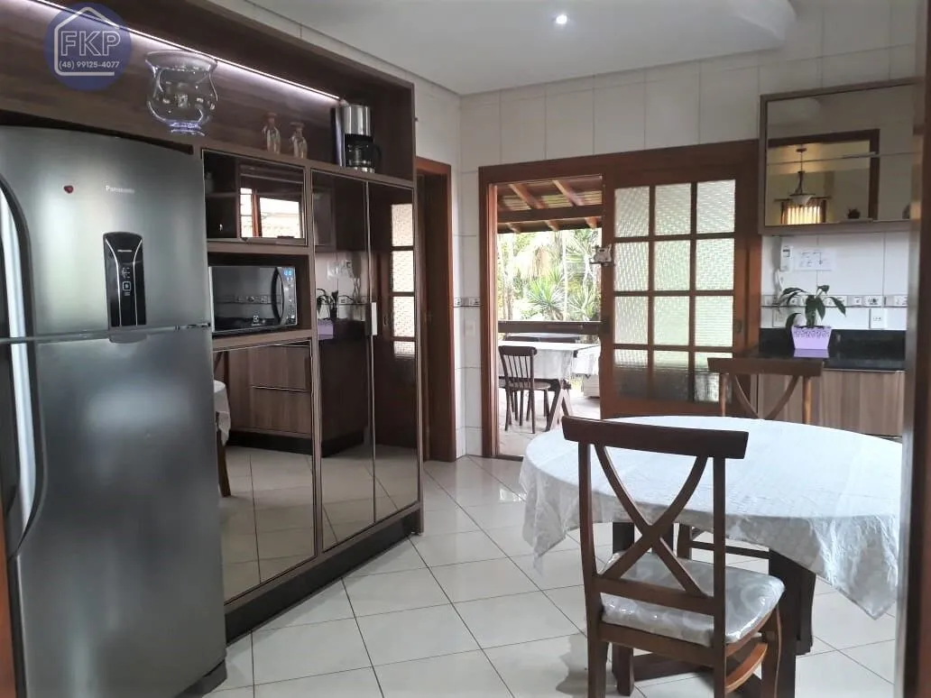 Imagem Casa 5 dormitórios!