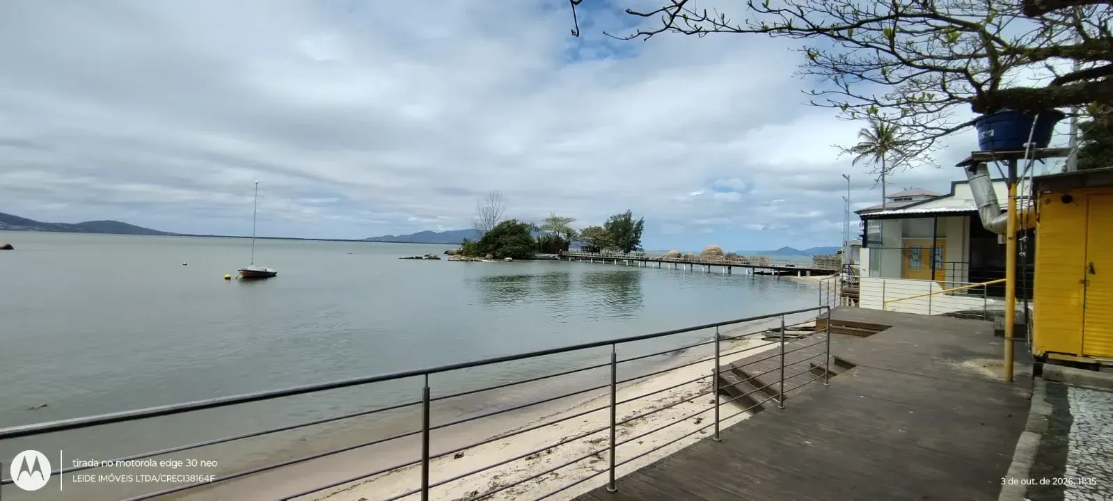 Imagem Apartamento com 2 Quartos à Venda, 44 m² em Coqueiros - Florianópolis