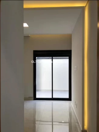 Imagem Casa nova em condomínio