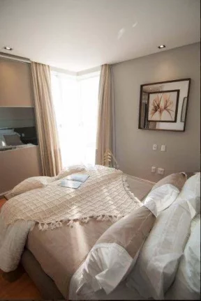 Imagem Apartamento com 3 dormitórios à venda, 153 m² por R$ 5.951.115,13 - Centro - Balneário Camboriú/SC