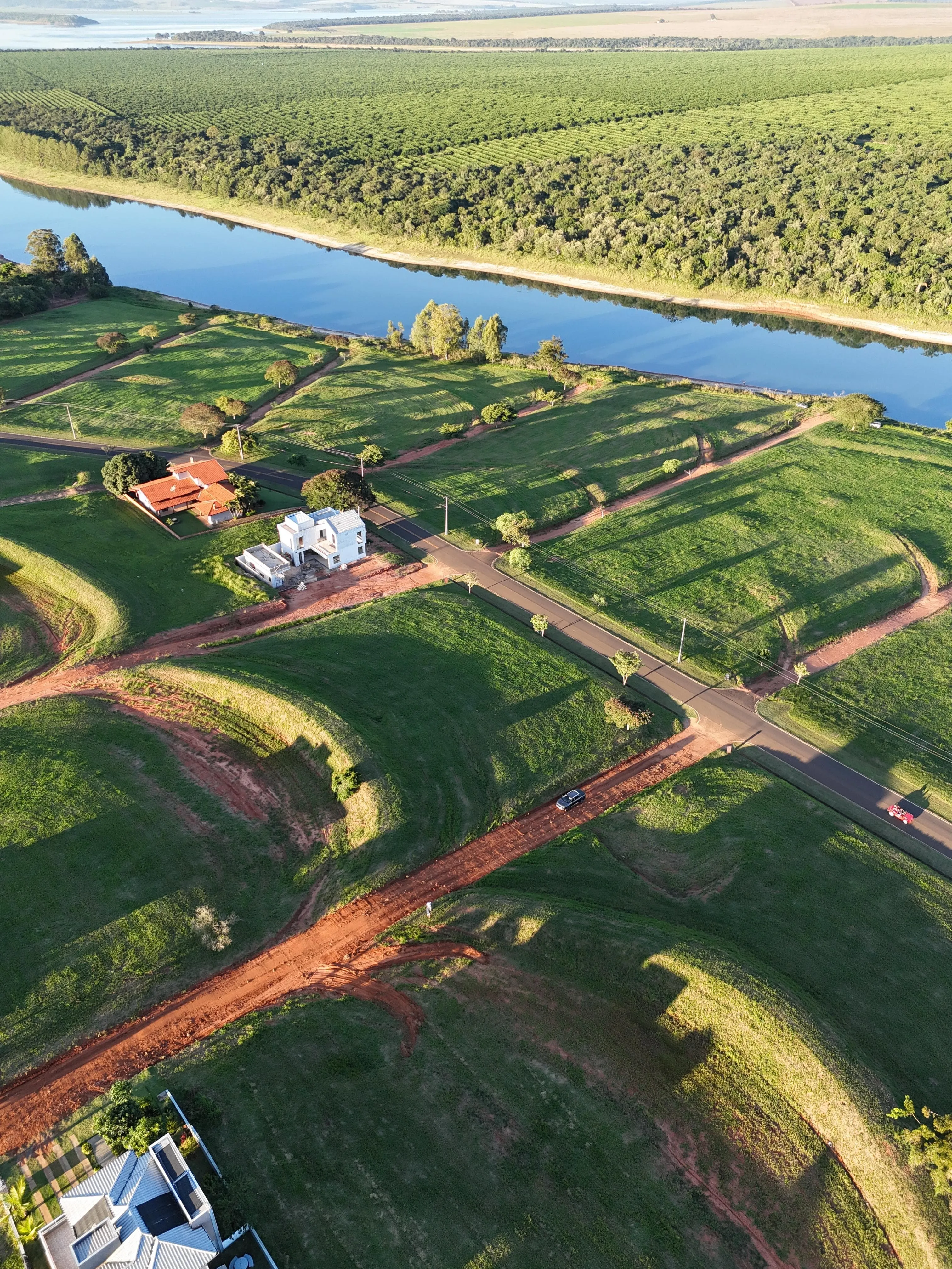 Imagem Lotes Exclusivos à Beira da Represa Jurumirim - Riviera de Santa Cristina XIII